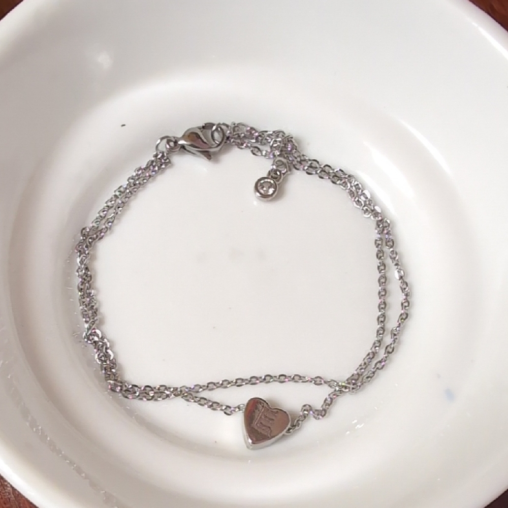 Silver "E" initial bracelet